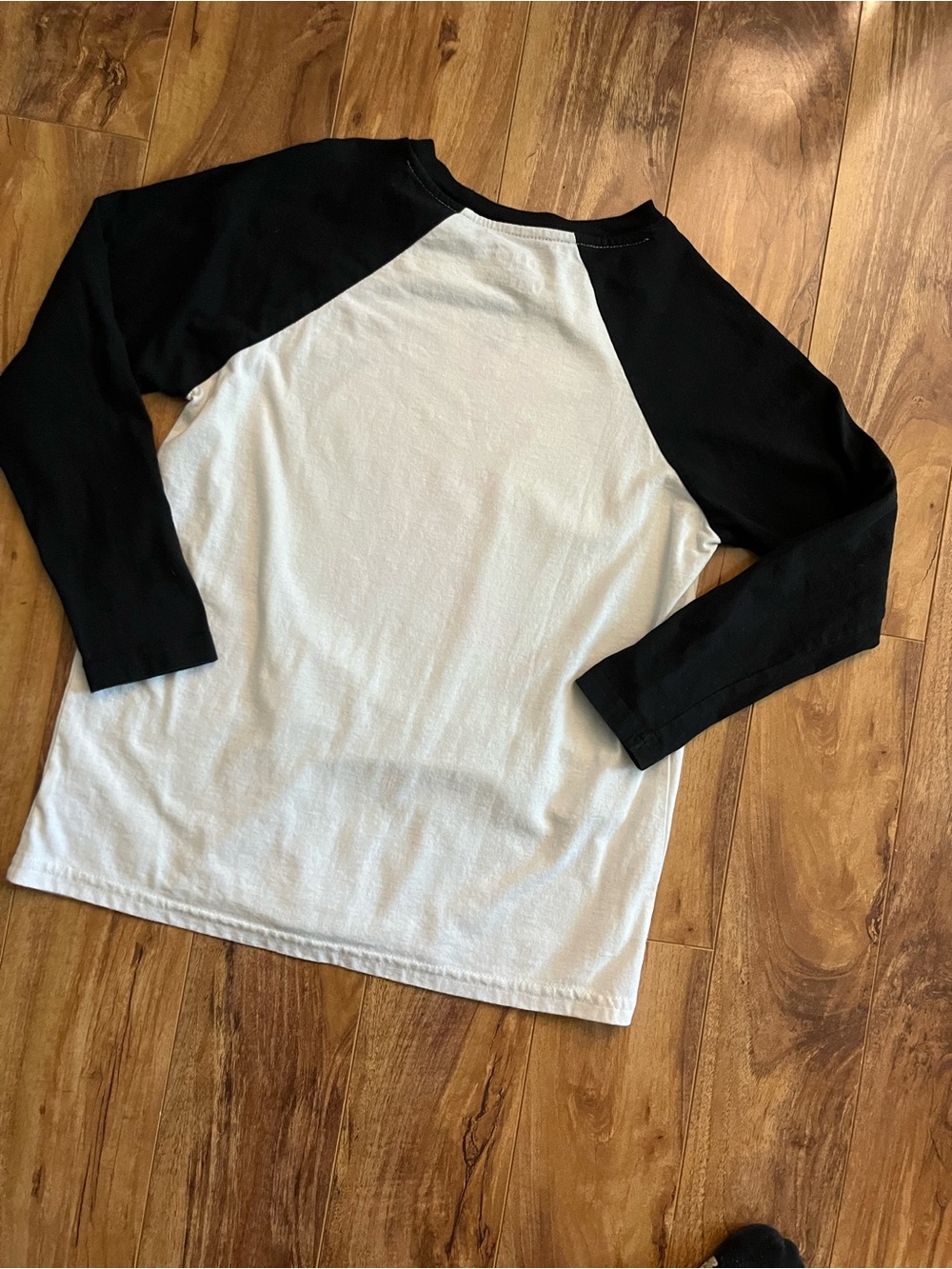 FNAF Game Over Raglan Tee - Picture 7 of 9